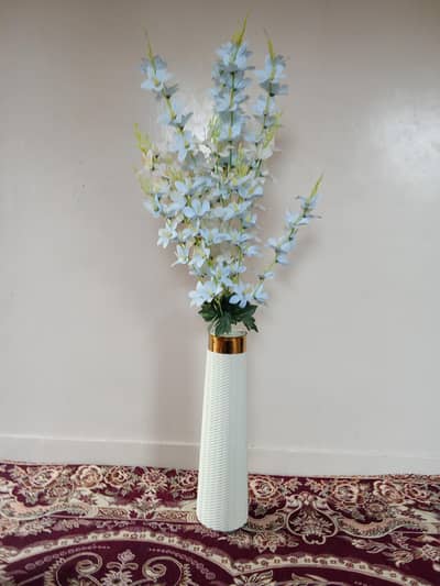 artificial flower pot condition 10/10