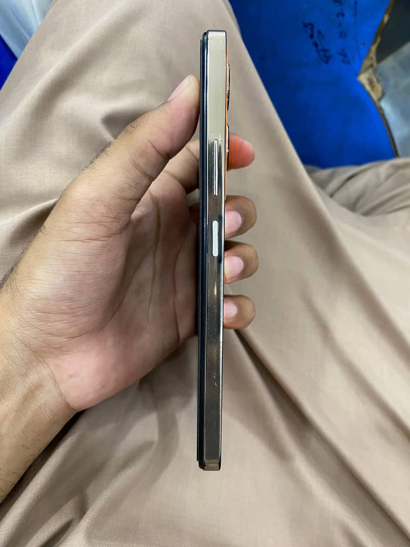 Infinix Note 30 1