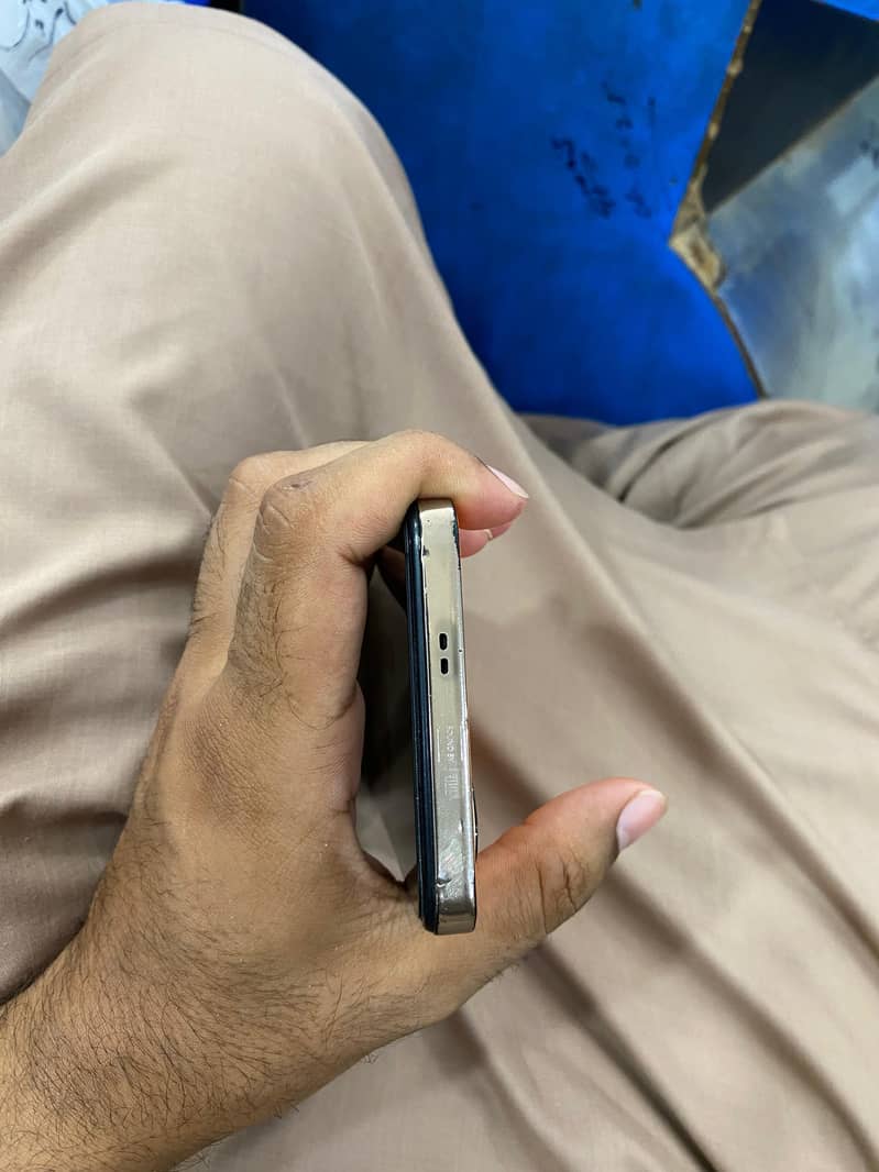 Infinix Note 30 2