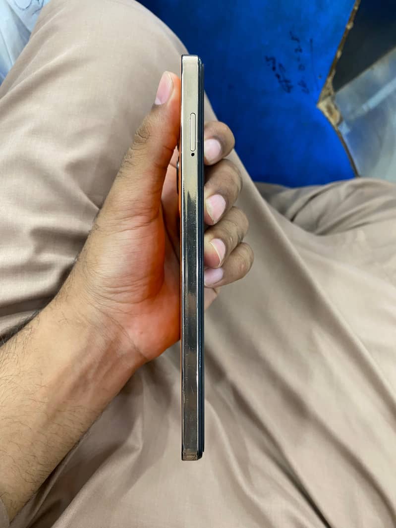 Infinix Note 30 4