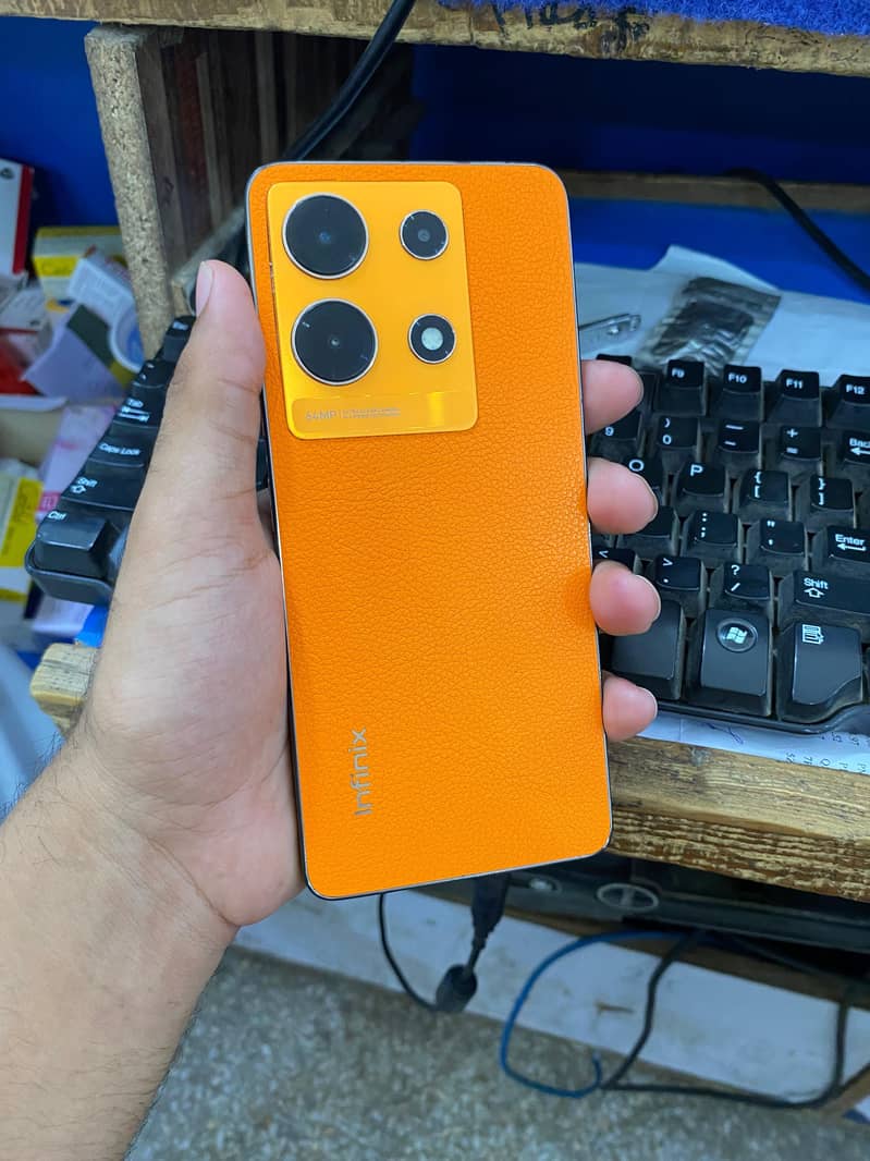 Infinix Note 30 6