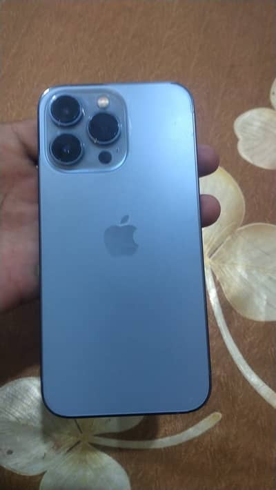 Iphnoe 13 pro jv 88 battery health totaly water packwith zero scratch
