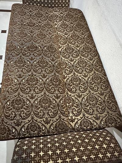 sofa combed