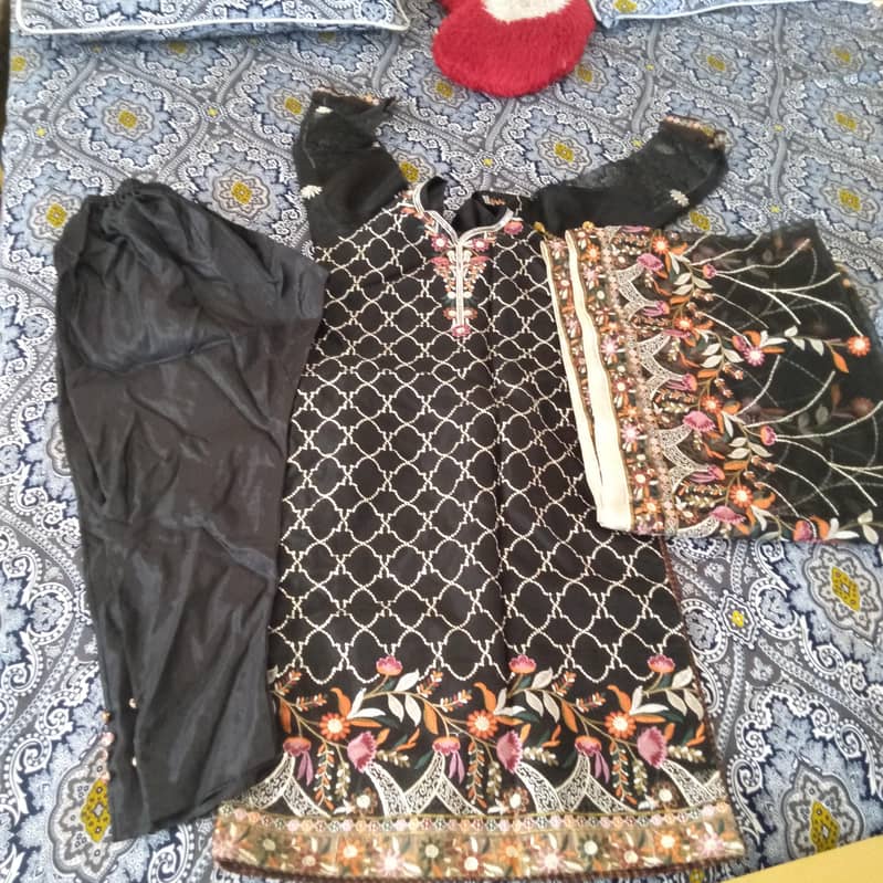 clothes 0