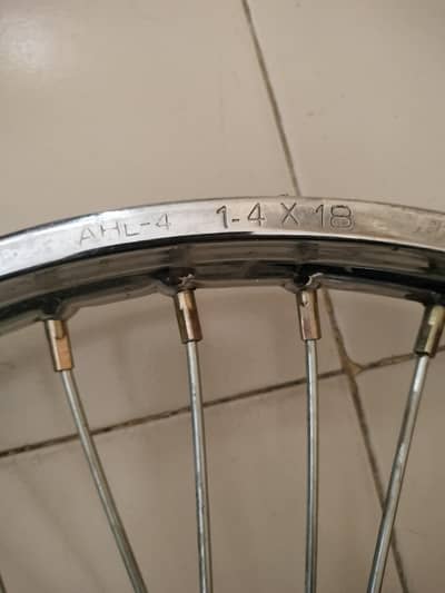 Kawasaki front hub