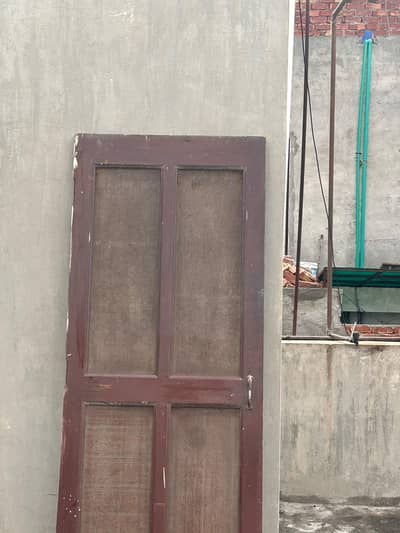 jali darwaza pure lakri