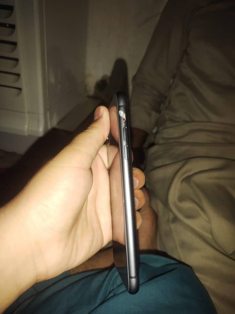 Apple iPhone 11 1