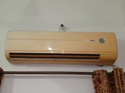 Orient Split AC