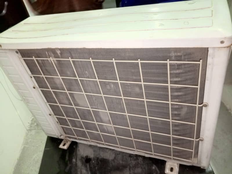Orient Split AC 6