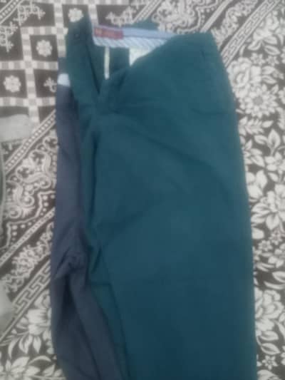 3 shorts used once or maybe not used 1 of of it.