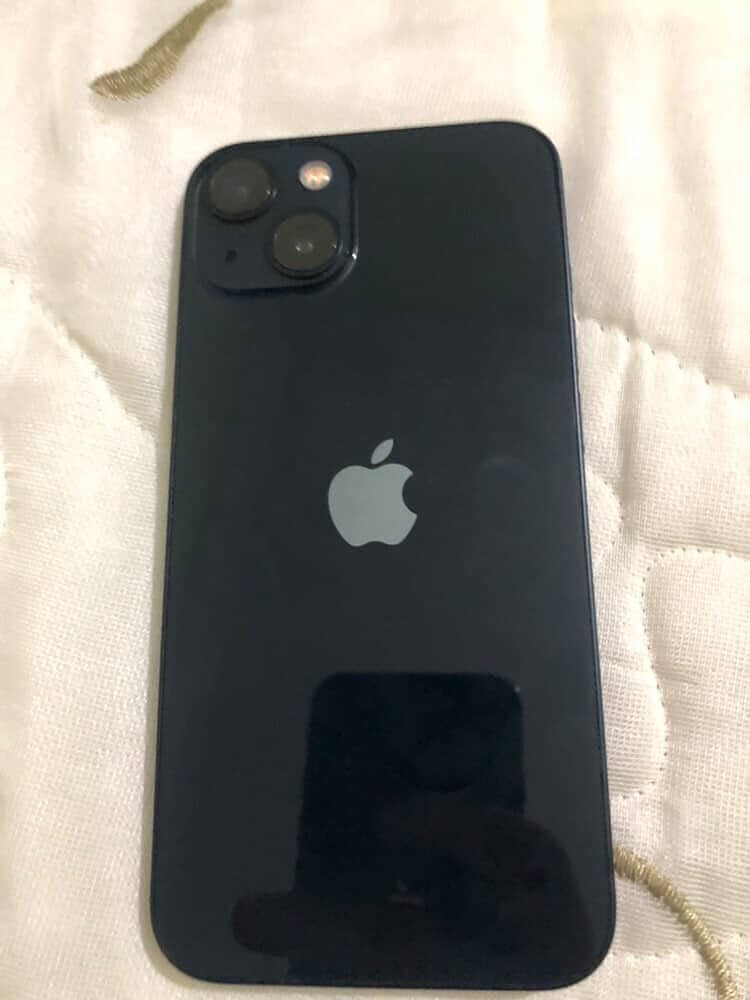 Apple iPhone 13 1