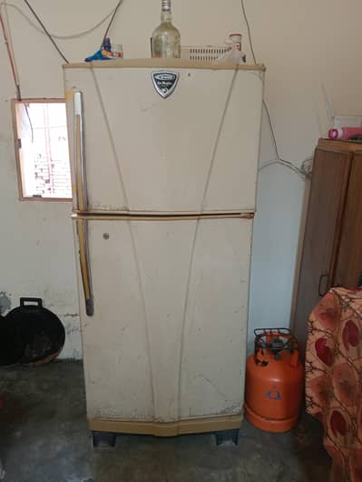 waves Refrigerator (Fridge)