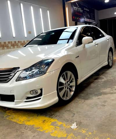Toyota Crown 2008