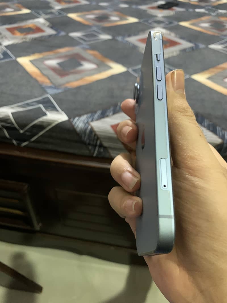 Apple iPhone 14 2