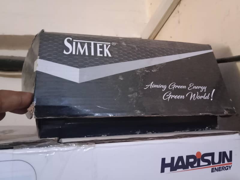 Simtek MPPT Solar Charge Controller 100A 0