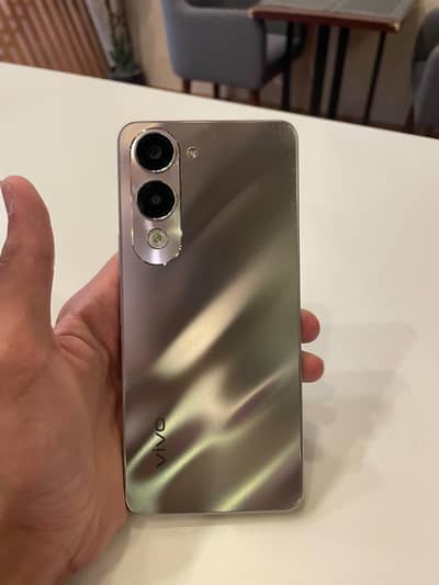 Vivo Y04