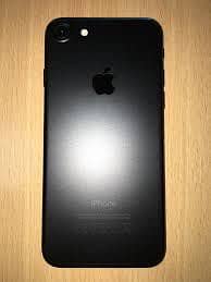 Apple iPhone 7 0