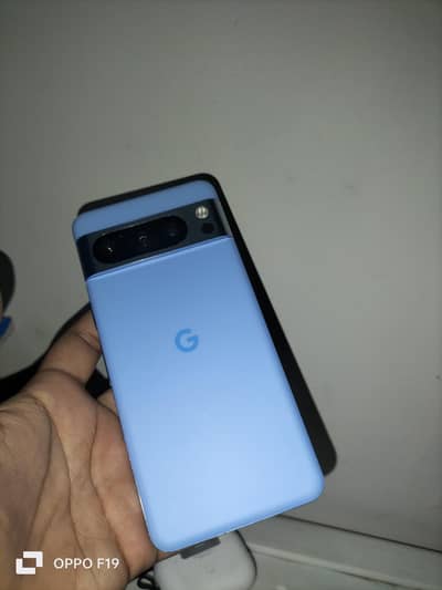 Google Pixel 8 Pro