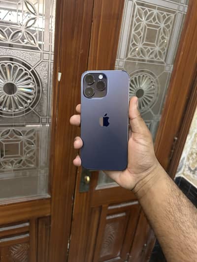 iPhone 14 Pro Max