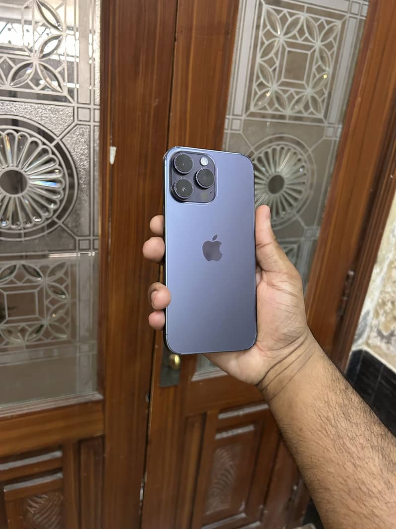 iPhone 14 Pro Max 6