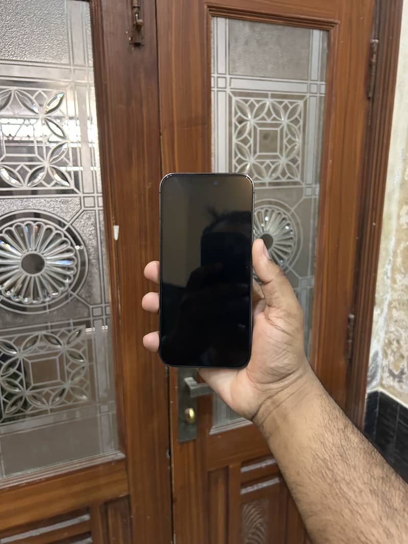 iPhone 14 Pro Max 9