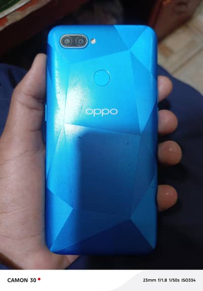 OPPO A12