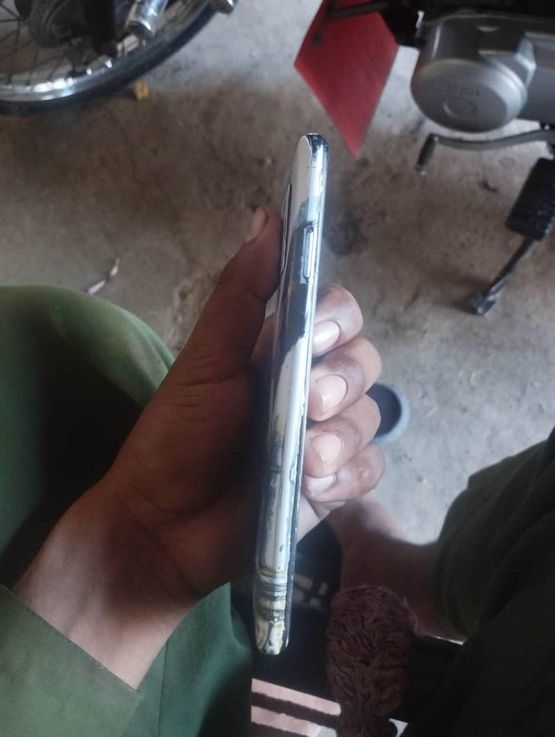 Tecno Camon 16 7