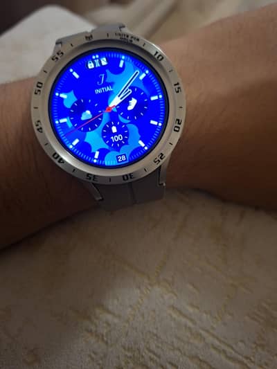 Samsung Watch 5 pro Titanium