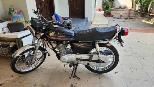 honda CG 125 2015 model for sale