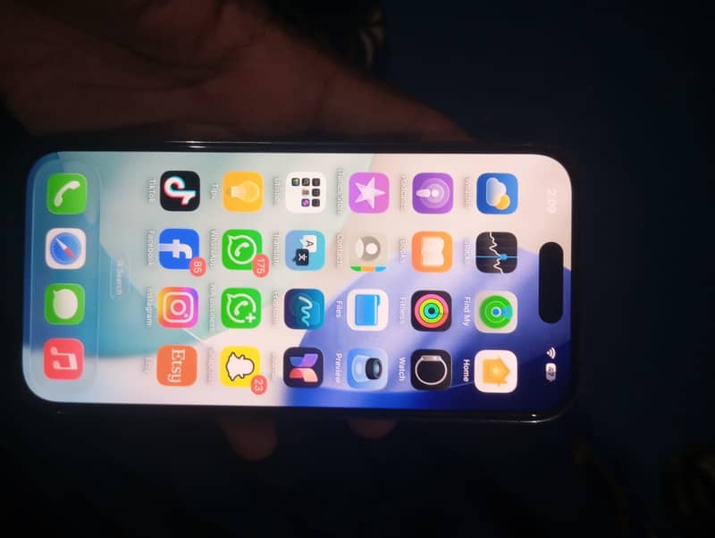 Apple iPhone 14 Pro 0