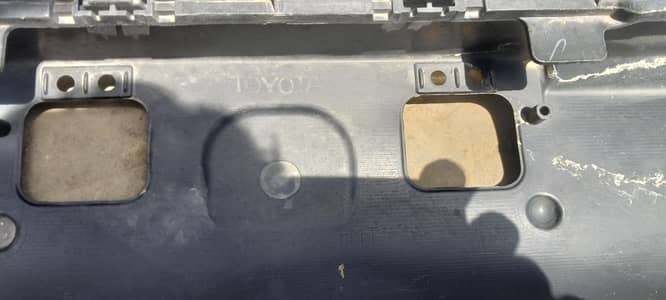 Toyota Fortuner 2017 Original Bumper 10/10