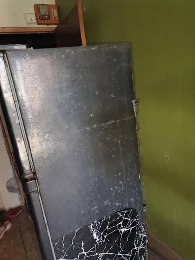 downlance fridge