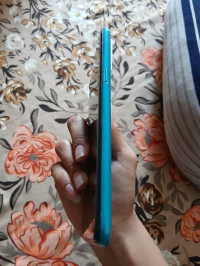 Realme 5i