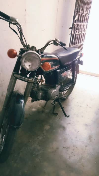 Honda Japan Geniun 1978 With complete documents and smart card