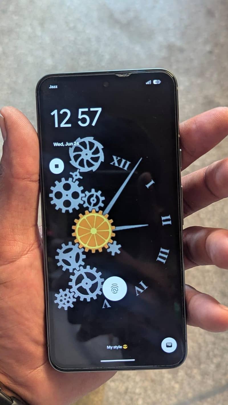 Google Pixel 8 3