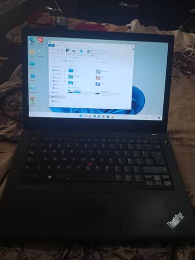 lenovo Thinkpad 8 gb ram 256 gb SSD