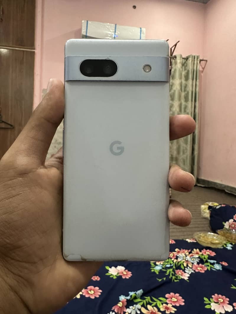 Google Pixel 7a 1