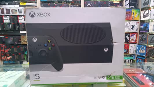 XBOX SERIES S 1TB USED 10/10 CONDITION