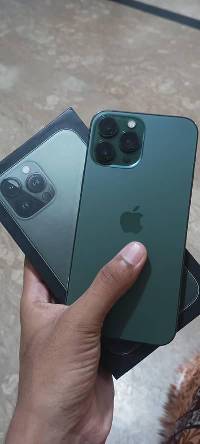 iPhone 13 Pro Max 256GB Factory Unlock With Box Water Pack