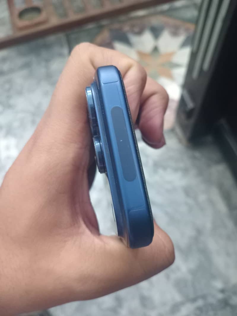 Apple iPhone 17 Pro 2