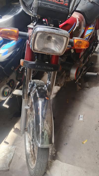 honda cd 70 2019 total jenuine chlne me me bikl smoth hyd no . .