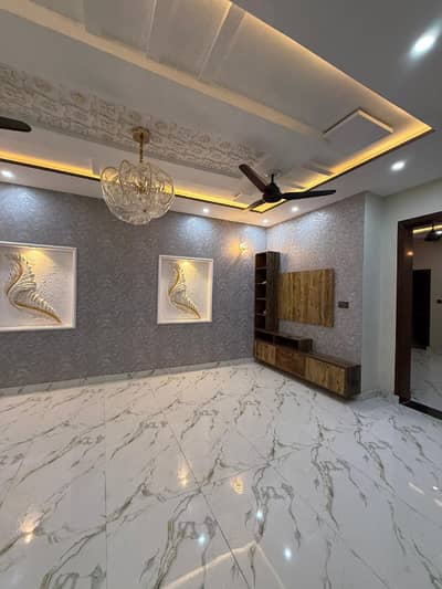 5 Marla Upper Portion Available For Rent
