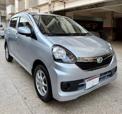 Daihatsu Mira 2015