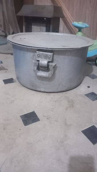 large silver degcha 3