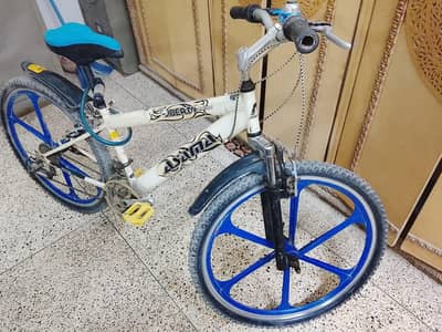 bicycle 8/10