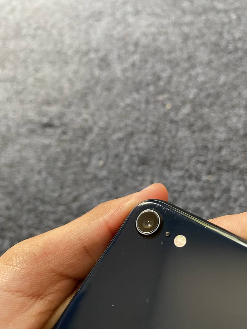 Apple iPhone SE 2