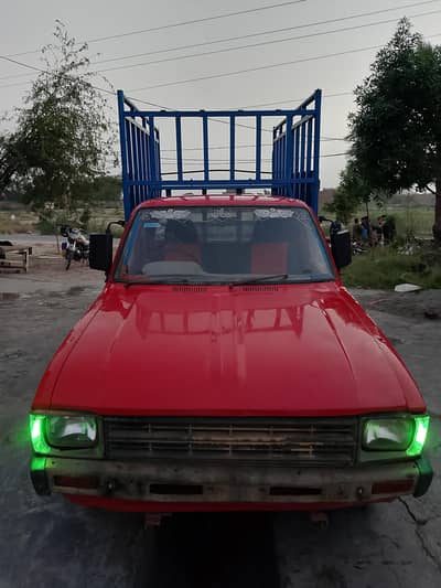 Toyota Hilux 1980 single cabin loader
