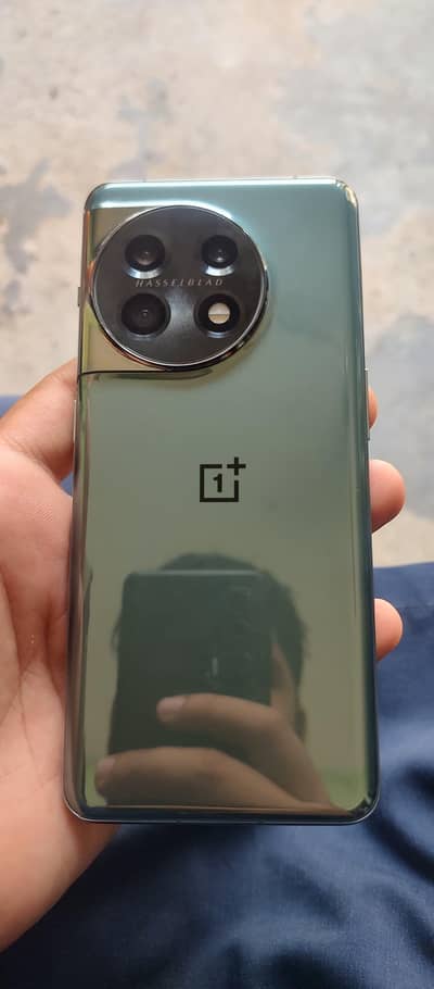 ONE PLUS 11: 5G_16/512 NON PTA CONDITION 10/10