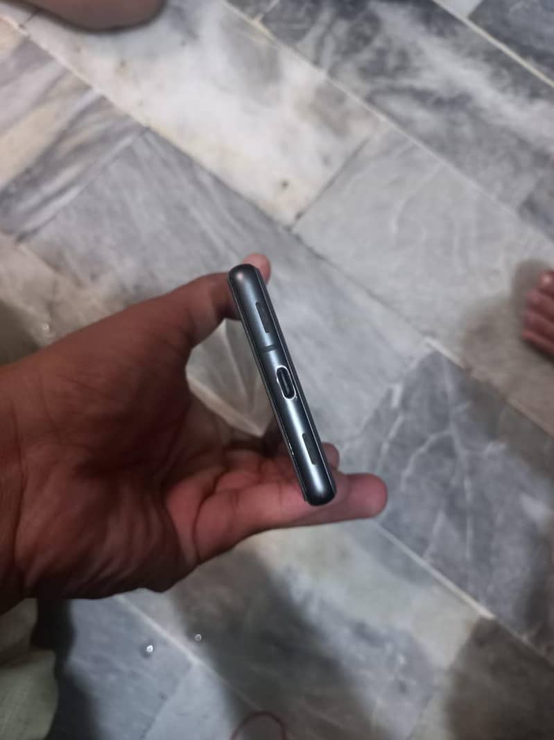 Google Pixel 7a 4