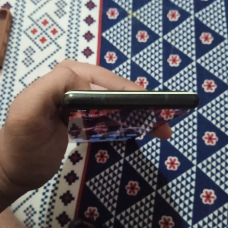 Google Pixel 6 5